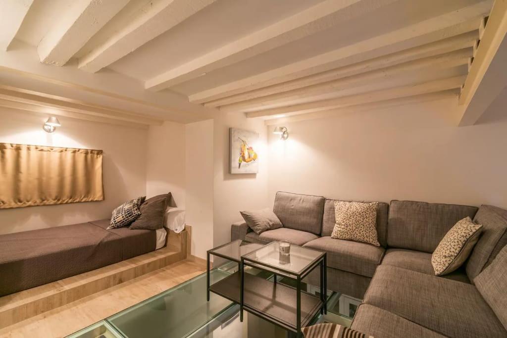 Apartamento Moscova - Garibaldi Lusso, Sauna E Idromassaggio Milán